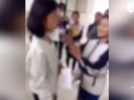 女生被同学堵厕所轮番殴打 - News.Sina.com.Cn