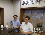 国民党副主席郝龙斌（左） - News.Sina.com.Cn