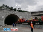 西成客运专线四川段今起正式铺轨 预计2017年通车 - Sichuan.Scol.Com.Cn