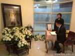 校领导赴泰国驻成都总领事馆吊唁泰国国王普密蓬·阿杜德 - 成都大学