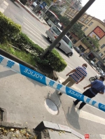 根据目击者的说法，最初事发在这里。 - News.Sina.com.Cn