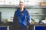 韩春雨在他的实验室中 资料图片 - News.Sina.com.Cn