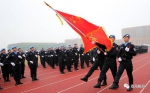 （常备维和警队挂牌仪式在在山东东营举行） - News.Sina.com.Cn