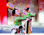 我省藏区群众欢天喜地过春节 - 扶贫与移民
