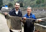 为在四川吃到“家乡味” 美国小伙漂洋过海来养三文鱼 - Sichuan.Scol.Com.Cn