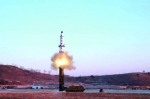 资料图：朝鲜发射弹道导弹 - News.Sina.com.Cn