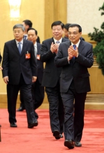 今年经济增速目标为何小幅下调？总理这样说 - News.Sina.com.Cn