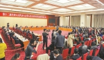 四川代表团举行全体会议 会议向中外媒体开放 - 人民政府
