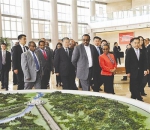 埃塞俄比亚总理海尔马里亚姆参观东方电气 - Sc.Chinanews.Com.Cn