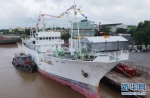 资料图片：越南海岸警卫队在越南海防市接收了一艘日本援助的巡逻船。  - News.Sina.com.Cn