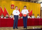 阿东（右）当选三沙市市长 - News.Sina.com.Cn