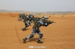 我驻吉布提保障基地首次组织实弹射击训练 - News.Sina.com.Cn