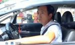 司机：有，他们反正不遵守交通规则，随便走，只要他想走就走。 - News.Sina.com.Cn