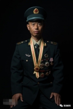 初中毕业的他 怎么成了火箭军士官学校的教授 - News.Sina.com.Cn