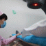 （资料图片）泌尿科护士在工作。图/视觉中国 - News.Sina.com.Cn