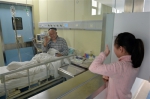 双流11岁女孩拼命吃1个多月增重9斤 只为捐骨髓救父亲 - Sichuan.Scol.Com.Cn