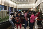 杭州全民抢房1天冻结700亿 有人称没钱也要借钱抢 - News.Sina.com.Cn