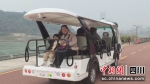 乘客称感觉很平稳、安全。刘薪 摄 - Sc.Chinanews.Com.Cn