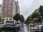 成都市温江区一小区调整为中风险地区 民众自发核酸检测 - Sc.Chinanews.Com.Cn