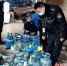 执法人员现场发现大量液化气罐。成都市市场监管局供图 - Sc.Chinanews.Com.Cn