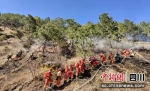 森林消防员开展训练。木里森林消防供图 - Sc.Chinanews.Com.Cn