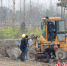 在洛水镇联合村高标准农田建设项目现场，施工人员正有序作业。 什邡市委宣传部供图 - Sc.Chinanews.Com.Cn