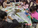 社区组织留守儿童和特殊困难儿童绘画。 金霞社区供图 - Sc.Chinanews.Com.Cn
