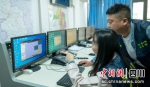 忙碌的宜宾应急人。（资料图）刘忠俊摄 - Sc.Chinanews.Com.Cn