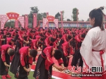 泸州一小学举办汉式成长礼 - Sc.Chinanews.Com.Cn