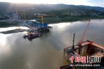 航拍修建中的嘉陵江特大桥。胡凯 摄 - Sc.Chinanews.Com.Cn
