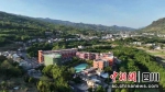 新建成的乡村振兴寄宿制学校。 - Sc.Chinanews.Com.Cn