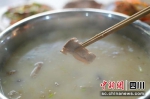 简阳羊肉汤。（简阳市文化体育和旅游局 供图） - Sc.Chinanews.Com.Cn