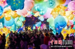 夜晚的金沙太阳节。青羊区委宣传部 供图 - Sc.Chinanews.Com.Cn
