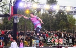 2023成都街头篮球突袭赛淘汰赛现场。 成都市体育局供图 - Sc.Chinanews.Com.Cn