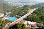 大沙坝大桥双幅桥梁架设全部完成。中铁北京工程局供图 - Sc.Chinanews.Com.Cn