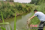 取水监测。大安融媒 供图 - Sc.Chinanews.Com.Cn