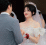 参加集体婚礼的新人。 - Sc.Chinanews.Com.Cn